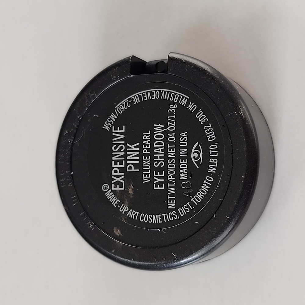 Mac Cosmetics Eyeshadow in Expensive Pink - Picture 2 of 3